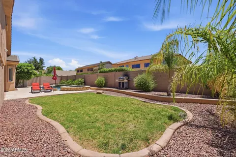 Exterior - 11427 E Stanton Cir, Mesa, AZ 85212 photo 10 of 13