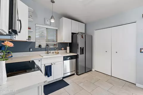 Kitchen - 421 E Behrend Dr, Phoenix, AZ 85024 photo 1 of 1