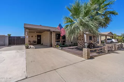 421 E Behrend Dr, Phoenix, AZ 85024