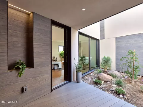Exterior - 1740 E Ocotillo Rd #1, Phoenix, AZ 85016 photo 2 of 6