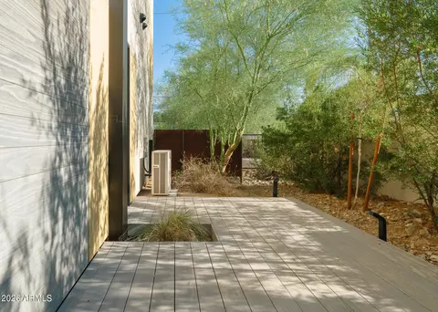 Exterior - 1740 E Ocotillo Rd #1, Phoenix, AZ 85016 photo 6 of 6