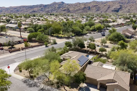 View/Area - 1527 E Gary Way, Phoenix, AZ 85042 photo 1 of 4