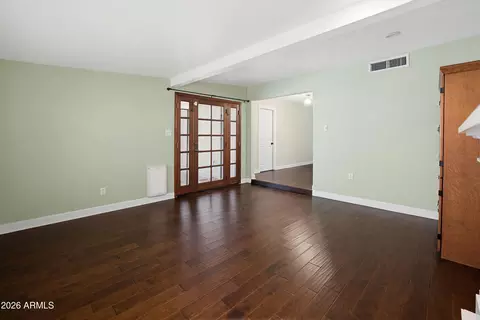 Living - 4321 E Pipa St, Phoenix, AZ 85044 photo 8 of 9