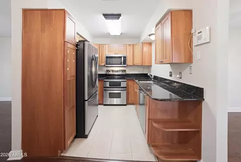 Kitchen - 4321 E Pipa St, Phoenix, AZ 85044 photo 1 of 4