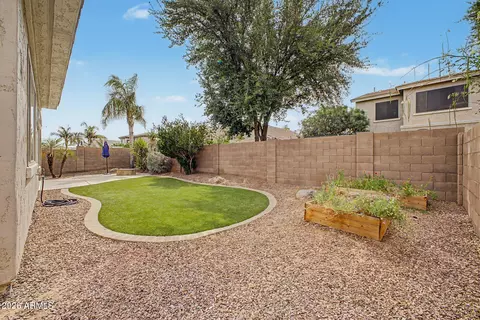 Exterior - 4272 E Buckboard Rd, Gilbert, AZ 85297 photo 4 of 6