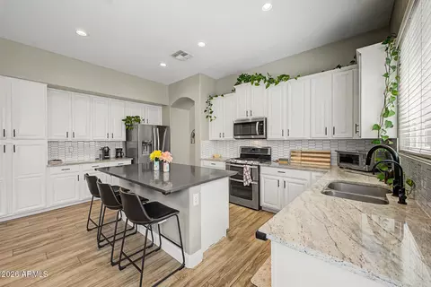 Kitchen - 4272 E Buckboard Rd, Gilbert, AZ 85297 photo 1 of 3