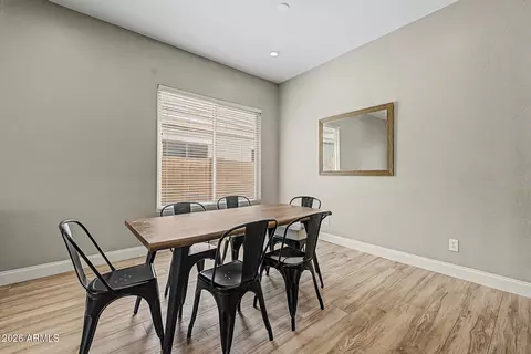 Dining - 4272 E Buckboard Rd, Gilbert, AZ 85297 photo 2 of 2