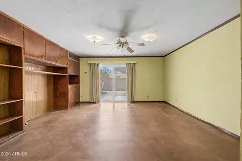 Living - 6527 N 20th Ave, Phoenix, AZ 85015 photo 4 of 5