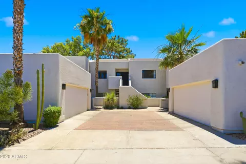 Exterior - 2947 E Rose Ln, Phoenix, AZ 85016 photo 1 of 12
