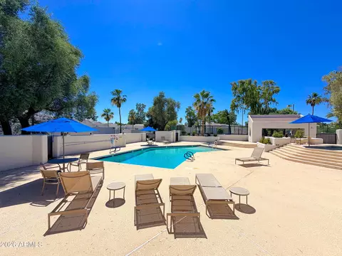 Exterior - 2947 E Rose Ln, Phoenix, AZ 85016 photo 11 of 12
