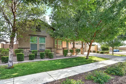 7117 E Peralta Cir, Mesa, AZ 85212