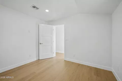 Bedroom - 928 E Georgia Ave, Phoenix, AZ 85014 photo 4 of 7