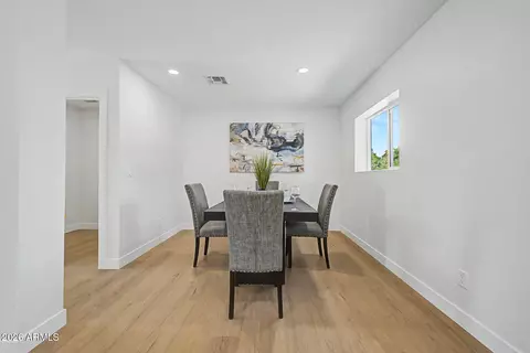 Dining - 928 E Georgia Ave, Phoenix, AZ 85014 photo 1 of 1