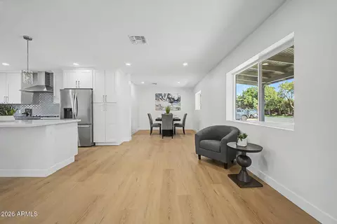 Other - 928 E Georgia Ave, Phoenix, AZ 85014 photo 3 of 9