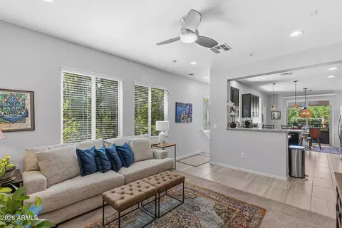5550 N 16th St #142, Phoenix, AZ 85016