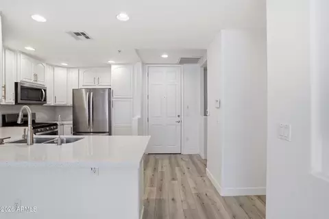 5350 E Deer Valley Dr #2435, Phoenix, AZ 85054
