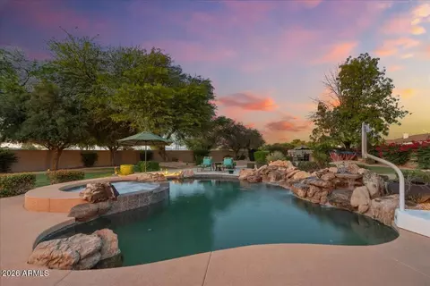 Exterior - 6427 S Magic Ct, Gilbert, AZ 85298 photo 14 of 21