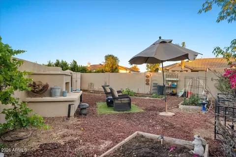 Exterior - 6427 S Magic Ct, Gilbert, AZ 85298 photo 9 of 21
