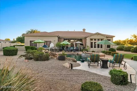 Exterior - 6427 S Magic Ct, Gilbert, AZ 85298 photo 8 of 21