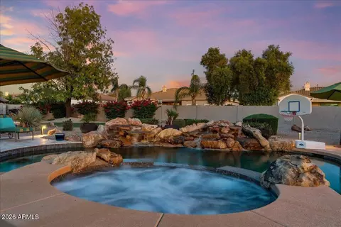 Exterior - 6427 S Magic Ct, Gilbert, AZ 85298 photo 12 of 21