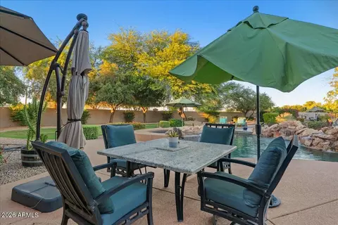 Exterior - 6427 S Magic Ct, Gilbert, AZ 85298 photo 4 of 21