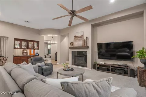 Living - 6427 S Magic Ct, Gilbert, AZ 85298 photo 4 of 5
