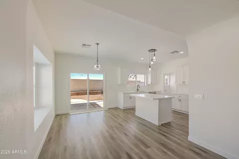 3150 S 83rd Cir, Mesa, AZ 85212 photo 9