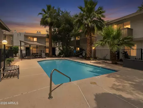 Exterior - 1402 E Osborn Rd #2, Phoenix, AZ 85014 photo 7 of 7