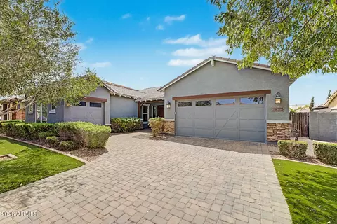 7423 E Pampa Ave E, Mesa, AZ 85212