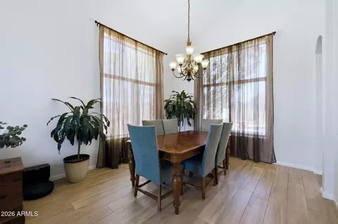 Dining - 4601 E Ramuda Dr, Phoenix, AZ 85050 photo 1 of 1