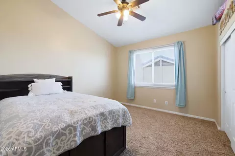 Bedroom - 4601 E Ramuda Dr, Phoenix, AZ 85050 photo 1 of 3