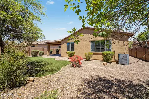 Exterior - 1447 E Warbler Rd, Gilbert, AZ 85297 photo 7 of 8