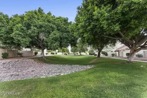 Exterior - 427 E Ironwood Dr, Phoenix, AZ 85020 photo 6 of 7
