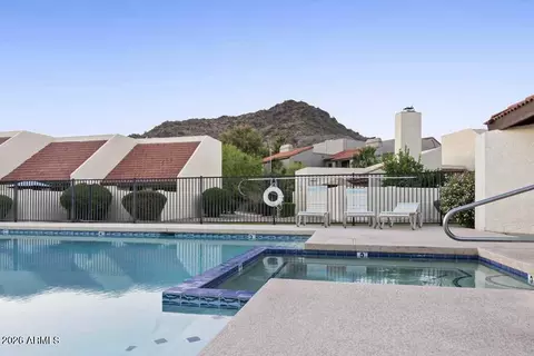 Exterior - 427 E Ironwood Dr, Phoenix, AZ 85020 photo 4 of 7