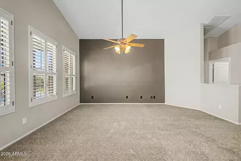 Living - 691 Eagle Ln, Gilbert, AZ 85296 photo 2 of 3