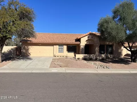 3322 E Dry Creek Rd, Phoenix, AZ 85044