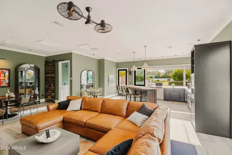 Living - 5915 E Arcadia Ln, Phoenix, AZ 85018 photo 3 of 3