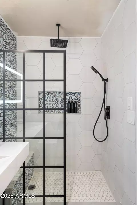 Bath - 1627 Earll Dr, Phoenix, AZ 85016 photo 5 of 5
