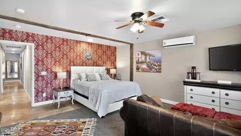 Bedroom - 1627 Earll Dr, Phoenix, AZ 85016 photo 3 of 9