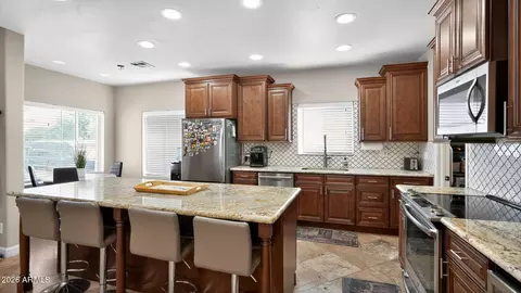 Kitchen - 1627 Earll Dr, Phoenix, AZ 85016 photo 1 of 5