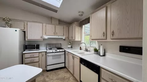 5735 E Mcdowell Rd #125, Mesa, AZ 85215 photo 6
