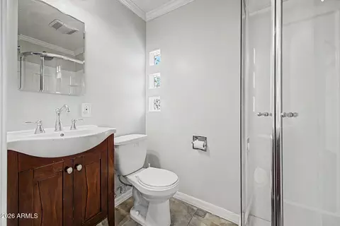 Bath - 3632 E Sunnyside Dr, Phoenix, AZ 85028 photo 2 of 3