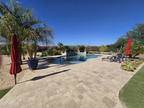 1110 W Creek Canyon Rd, Phoenix, AZ 85086