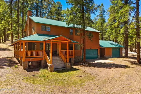 48 N County Road N1068 St, Greer, AZ 85927
