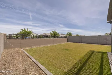 Exterior - 2432 W Shanley Ave, Apache Junction, AZ 85120 photo 9 of 10