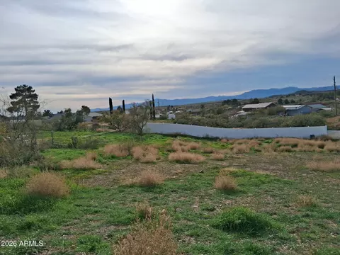 17025 E Spring Valley Rd #821, Mayer, AZ 86333