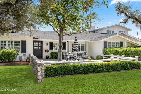 Exterior - 3433 E Pasadena Ave, Phoenix, AZ 85018 photo 9 of 11