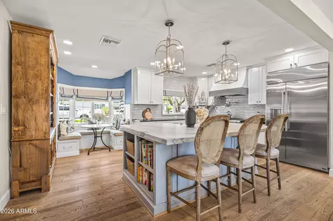 Kitchen - 3433 E Pasadena Ave, Phoenix, AZ 85018 photo 3 of 4