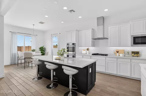 Kitchen - 8121 E Renata Ave, Mesa, AZ 85212 photo 1 of 4