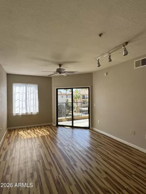 Living - 5302 E Van Buren St #3020, Phoenix, AZ 85008 photo 1 of 2